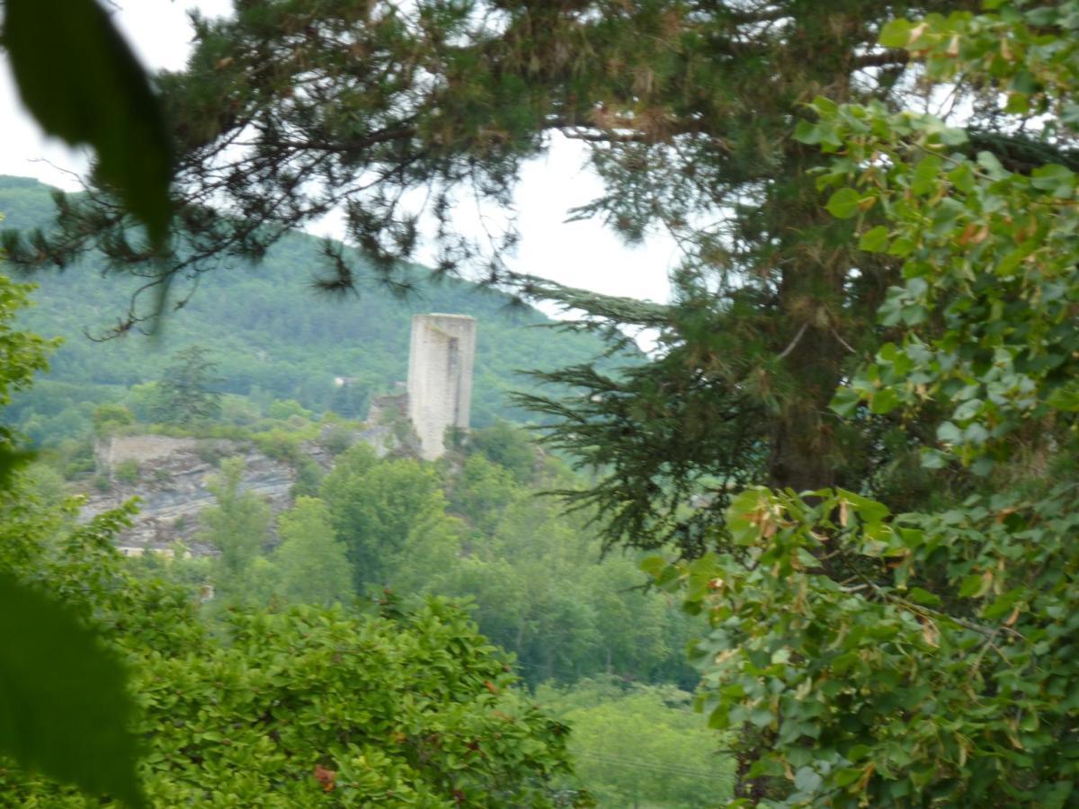 L'Oree Du Bois Luzech Luaran gambar